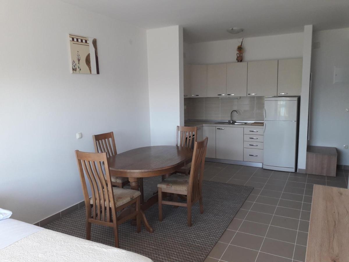 Crancina Apartment Sveti Filip i Jakov Exterior foto