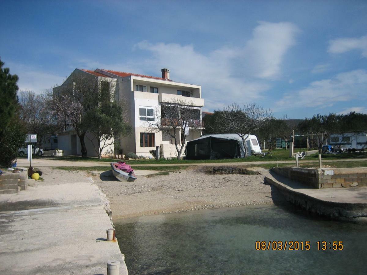 Crancina Apartment Sveti Filip i Jakov Exterior foto