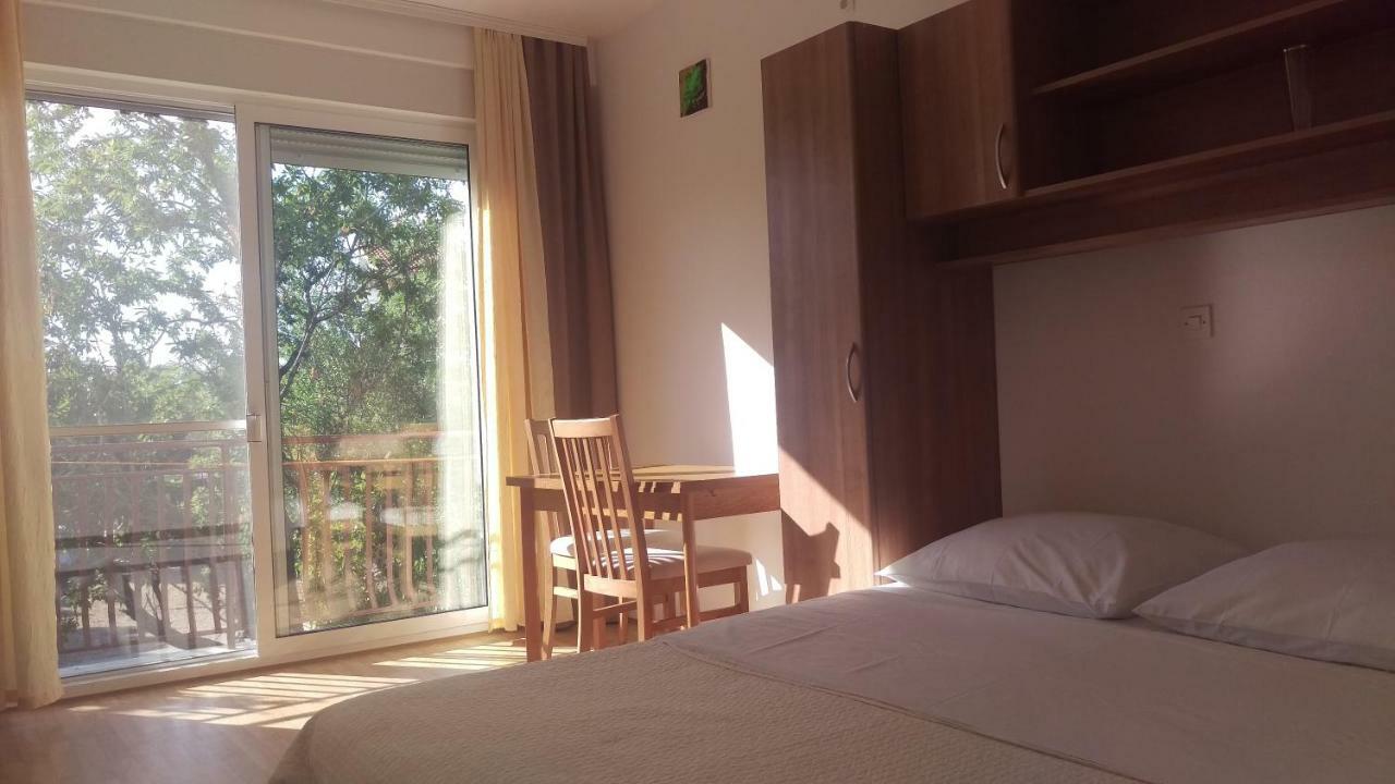 Crancina Apartment Sveti Filip i Jakov Exterior foto